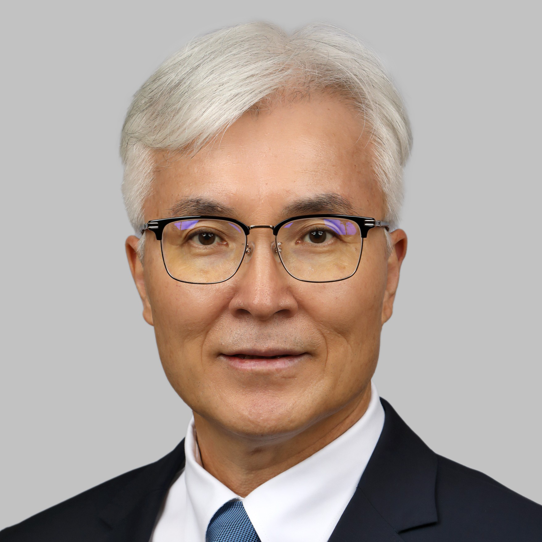 Engineering Professor Dr. Sinjae Hyun